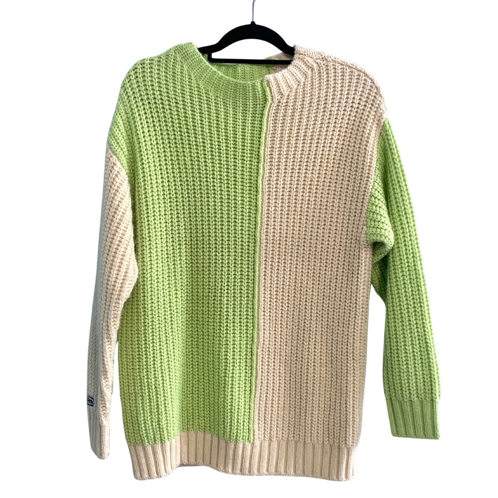 Women's Chunky Knit Oversized Sweater_NWOT